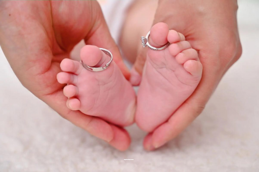 怀化孕妇两个月肚子疼